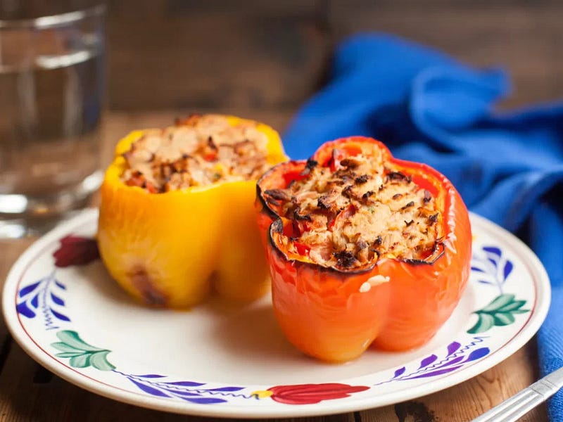 Pimientos rellenos de atún